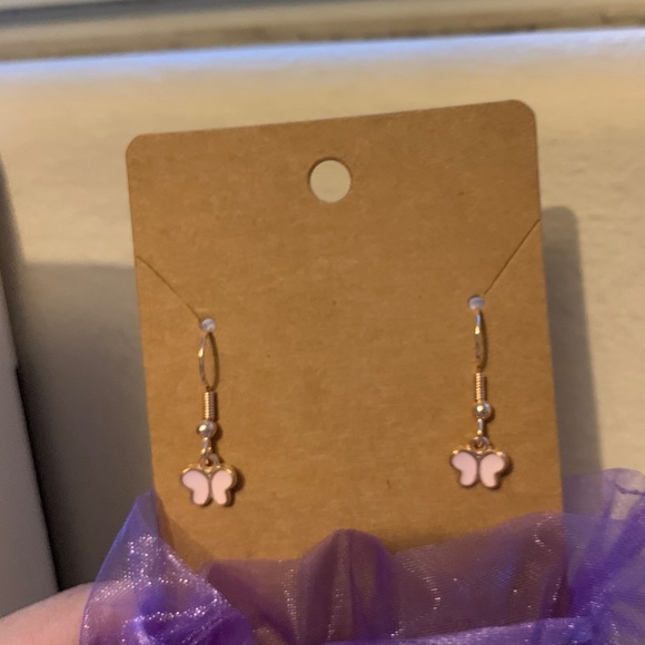 small pink butterfly earrings!(: - Picture 4 of 4